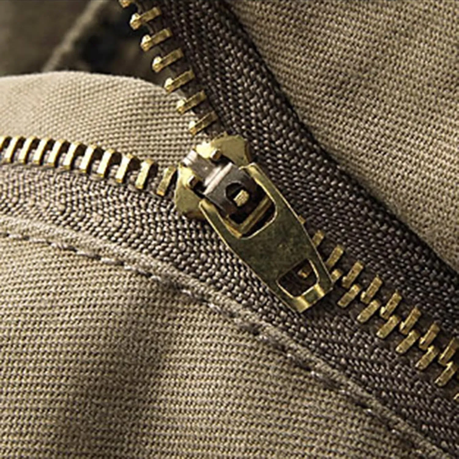 Finelylove Men's Cargo Pants Heavyweight Flex Construction Work Pants Ripstop Outdoor Hiking Pants with Multi Pockets