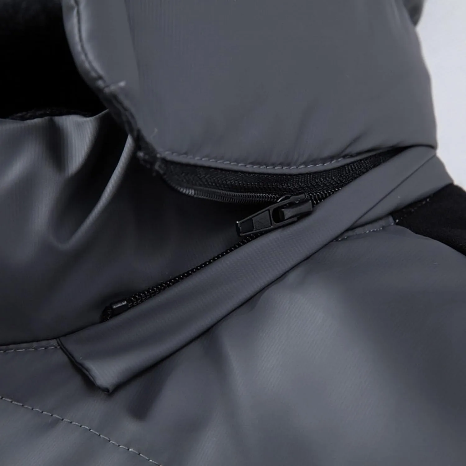 Men Puffer Jacket Hooded Full Zip Water-Resistant Puffy Jacket Quilted Lined Winter Down Coats Outerwear with Pockets