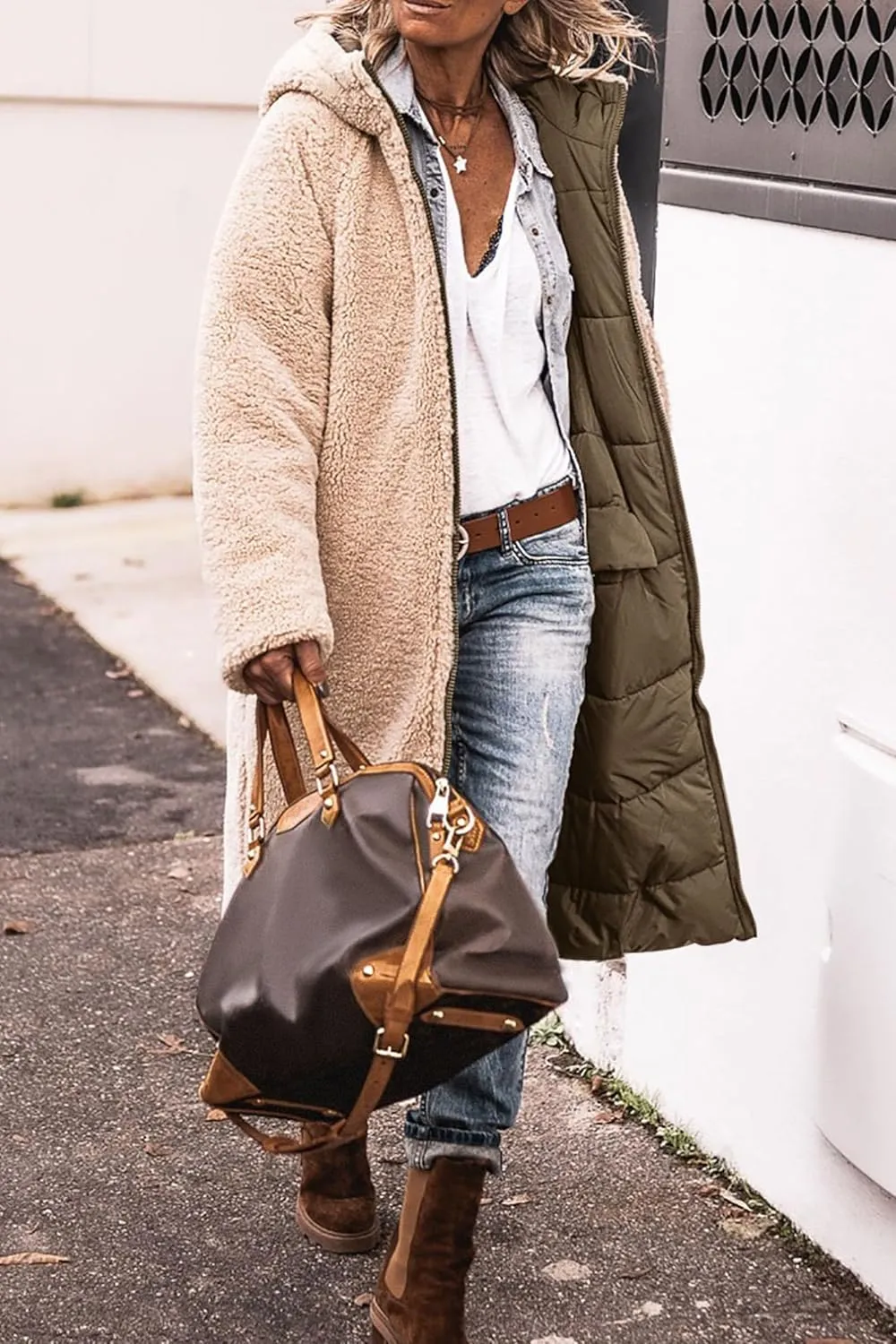 Mmoneyake Women's Reversible Long Puffer Jacket Oversized Shearling Fleece Down Coats Thickened Warm Windbreakers Outerwear