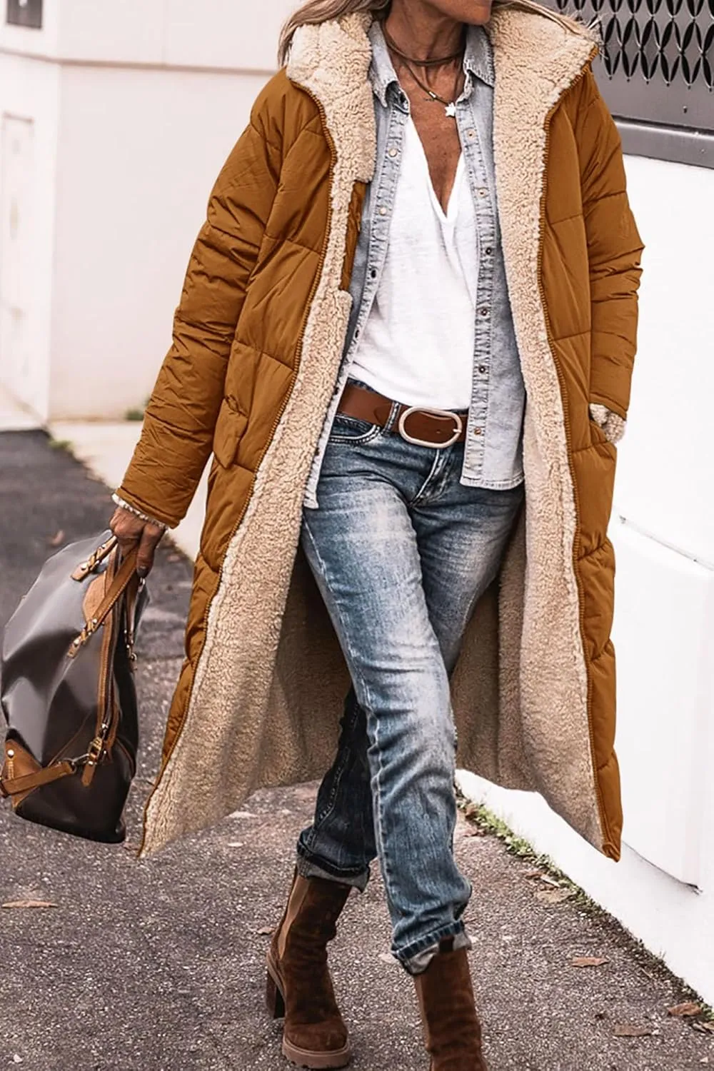 Mmoneyake Women's Reversible Long Puffer Jacket Oversized Shearling Fleece Down Coats Thickened Warm Windbreakers Outerwear