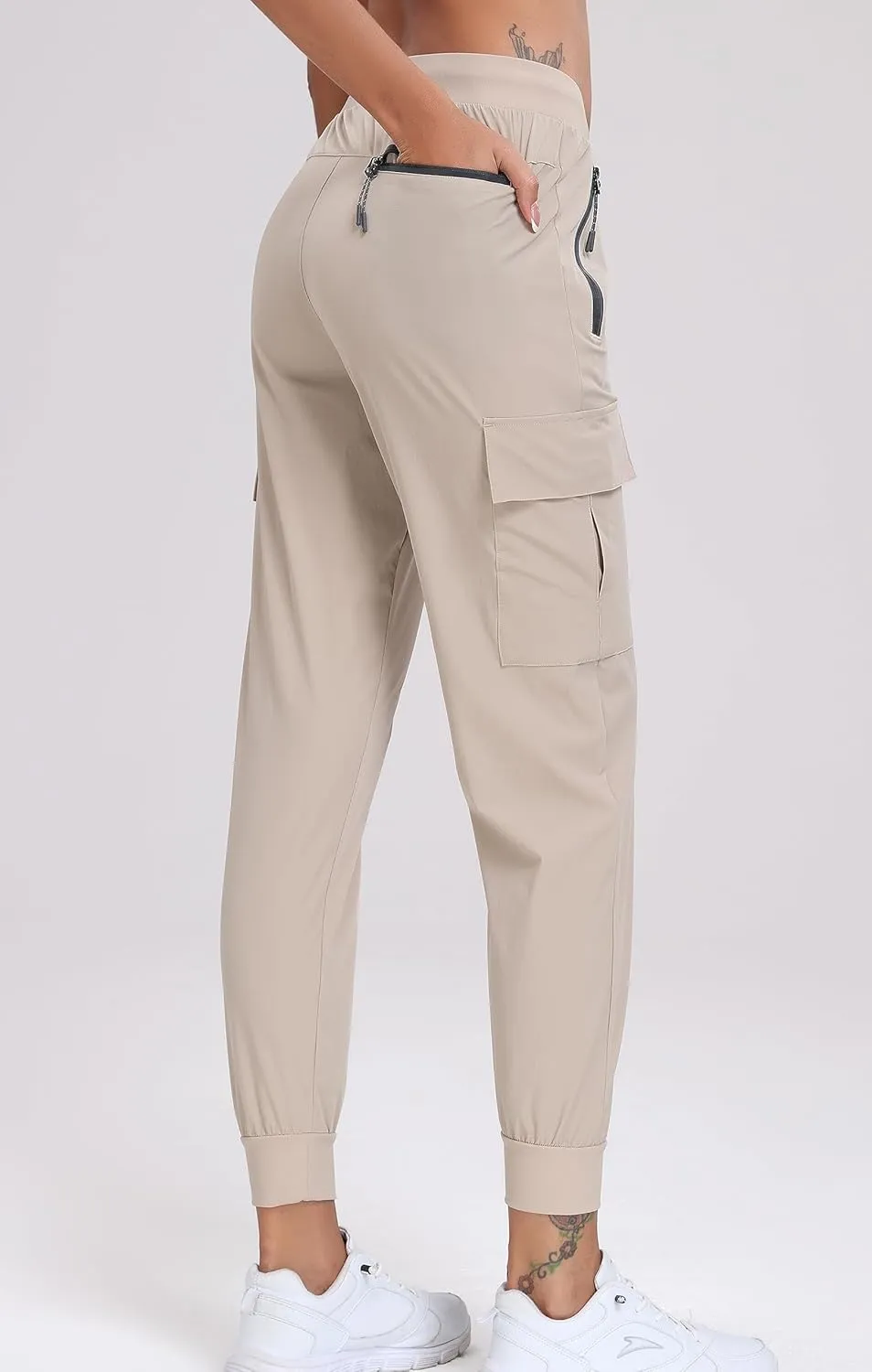 Oalka Women's Cargo Hiking Pants Lightweight Travel Pockets Joggers Quick Dry