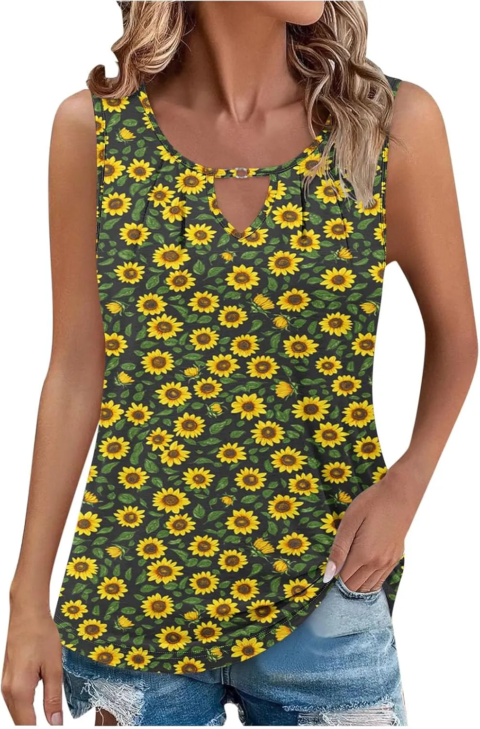 Tank Top for Women Summer Sleeveless Crew Neck Outfits Fashion Floral Print Beach Vacation Tops Trendy Dressy Shirt