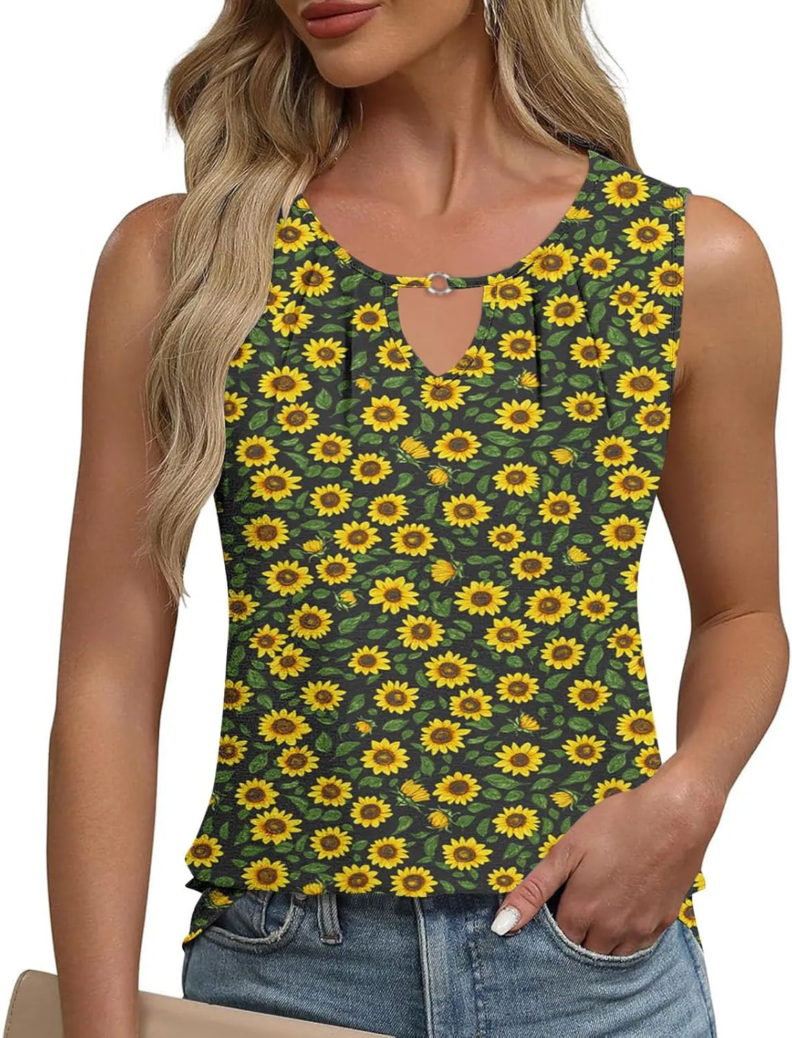 Tank Top for Women Summer Sleeveless Crew Neck Outfits Fashion Floral Print Beach Vacation Tops Trendy Dressy Shirt