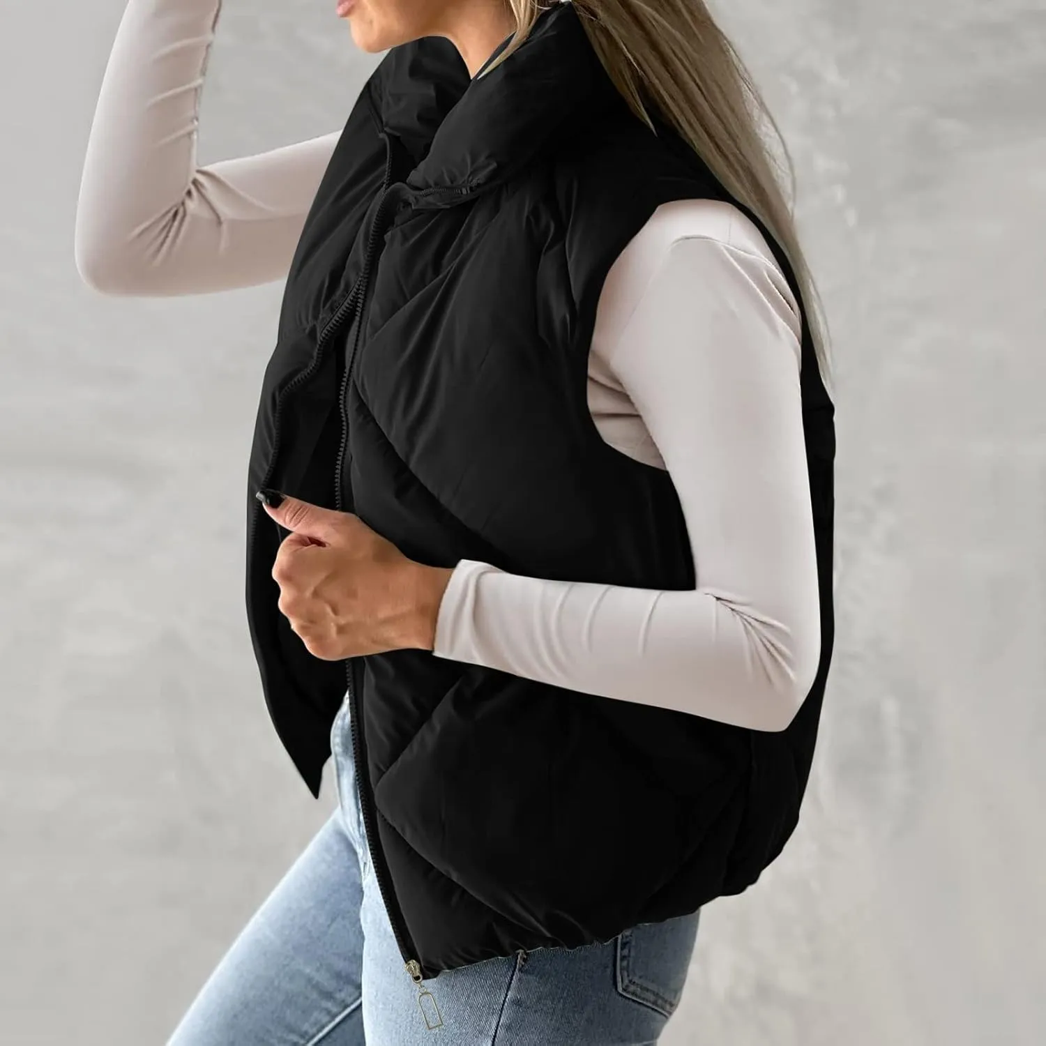Womens 2024 Quilted Puffer Jacket Vest Fashion Cropped Sleeveless Down Coat Gilet Lightweight Casual Full Zip Outwear